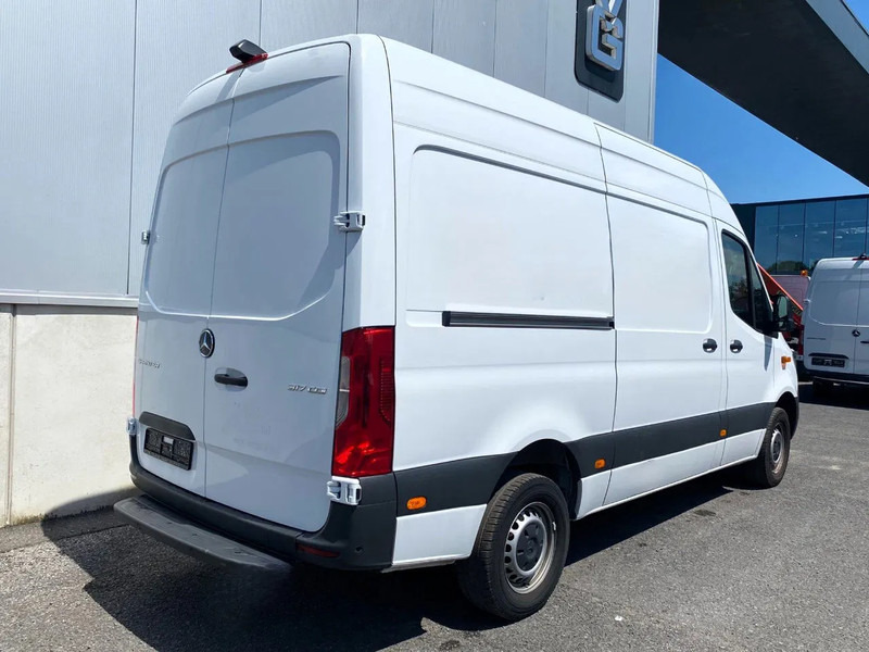 Mercedes-Benz Sprinter 317 CDI*L2H2*360°CAMERA*TEMPOMAT*NAVIGATIE*STOELVERWARMING* - Furgão: foto 2 Mercedes-Benz Sprinter 317 CDI*L2H2*360°CAMERA*TEMPOMAT*NAVIGATIE*STOELVERWARMING* - Furgão: foto 2