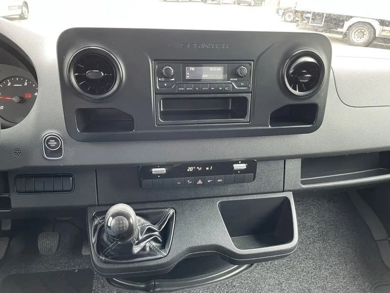 Mercedes-Benz Sprinter 514 *Airconditioning*Cruise control*Zijwindassistent*laadbrug - Carrinha de contentor: foto 5 Mercedes-Benz Sprinter 514 *Airconditioning*Cruise control*Zijwindassistent*laadbrug - Carrinha de contentor: foto 5