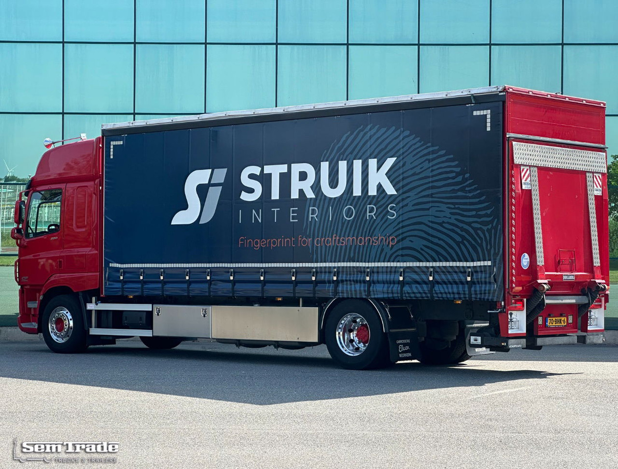 DAF CF 290 FA Space CAB Hardhouten Vloer 2500 KG Klep Nieuw Staat - Camião furgão: foto 3 DAF CF 290 FA Space CAB Hardhouten Vloer 2500 KG Klep Nieuw Staat - Camião furgão: foto 3