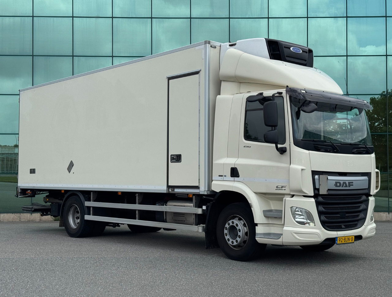 DAF CF 290 - Camião frigorífico: foto 5 DAF CF 290 - Camião frigorífico: foto 5