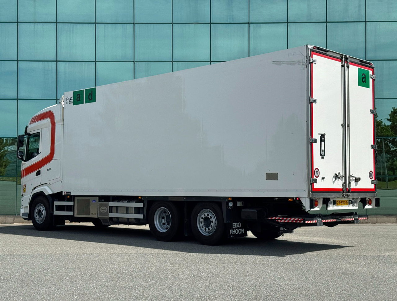 DAF XG 480 FAR 475.000 KM Carrier TRS Iceland 815 x 250 x 275 CM Inside Tail Lift NL Truck - Camião frigorífico: foto 2 DAF XG 480 FAR 475.000 KM Carrier TRS Iceland 815 x 250 x 275 CM Inside Tail Lift NL Truck - Camião frigorífico: foto 2