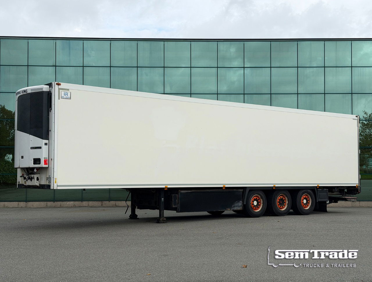 Krone SD Thermo King SLXe Spectrum BI Temp Flower Wide 270 CM High 2.000 KG Lift Disc Brakes NL Trailer - Semi-reboque frigorífico: foto 1 Krone SD Thermo King SLXe Spectrum BI Temp Flower Wide 270 CM High 2.000 KG Lift Disc Brakes NL Trailer - Semi-reboque frigorífico: foto 1