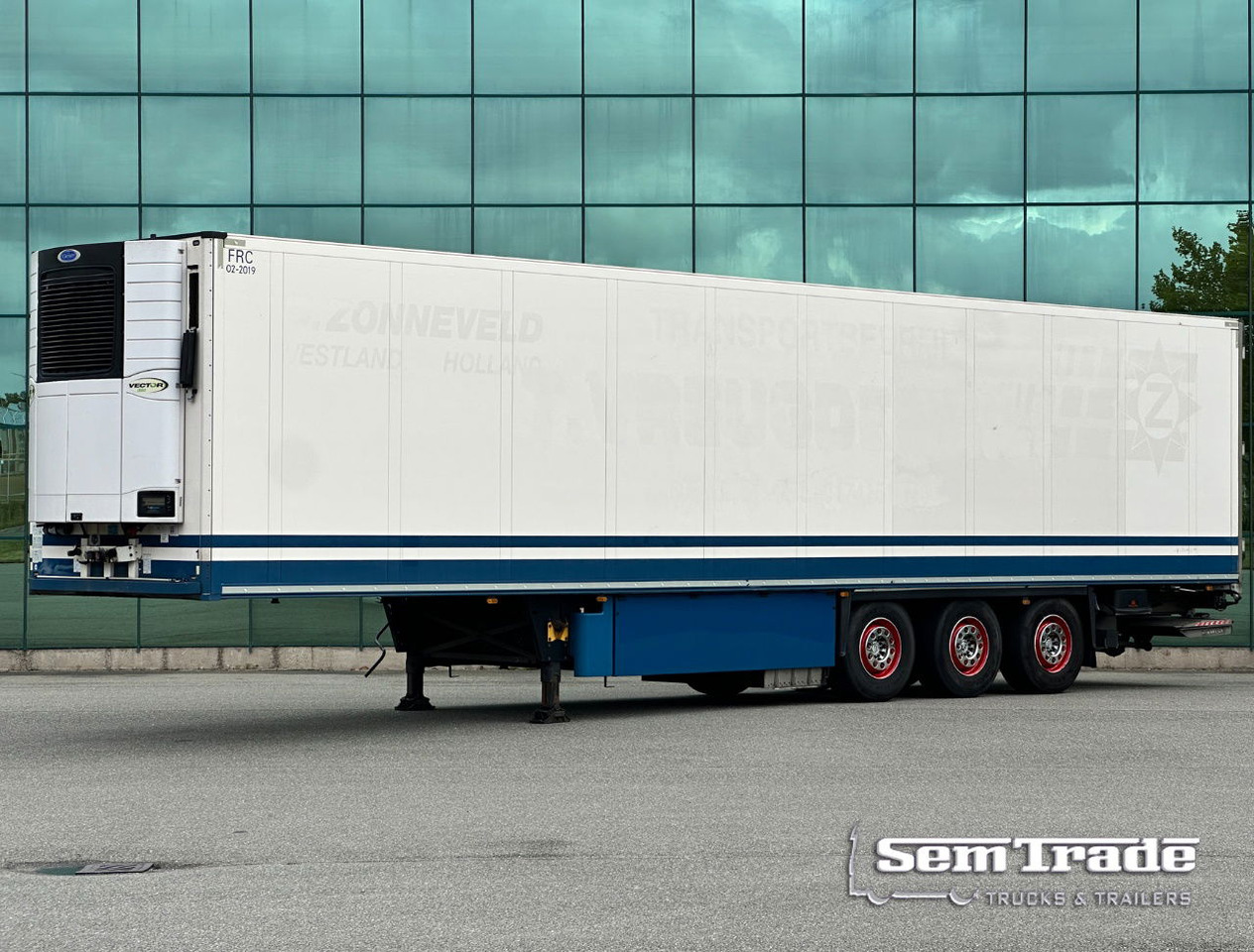 Schmitz Cargobull SCBS3B Carrier Vector 1550 Only 3367 Engine Hours Flowerwide 270 CM High Inside Lift Axle Tail Lift - Semi-reboque frigorífico: foto 1 Schmitz Cargobull SCBS3B Carrier Vector 1550 Only 3367 Engine Hours Flowerwide 270 CM High Inside Lift Axle Tail Lift - Semi-reboque frigorífico: foto 1