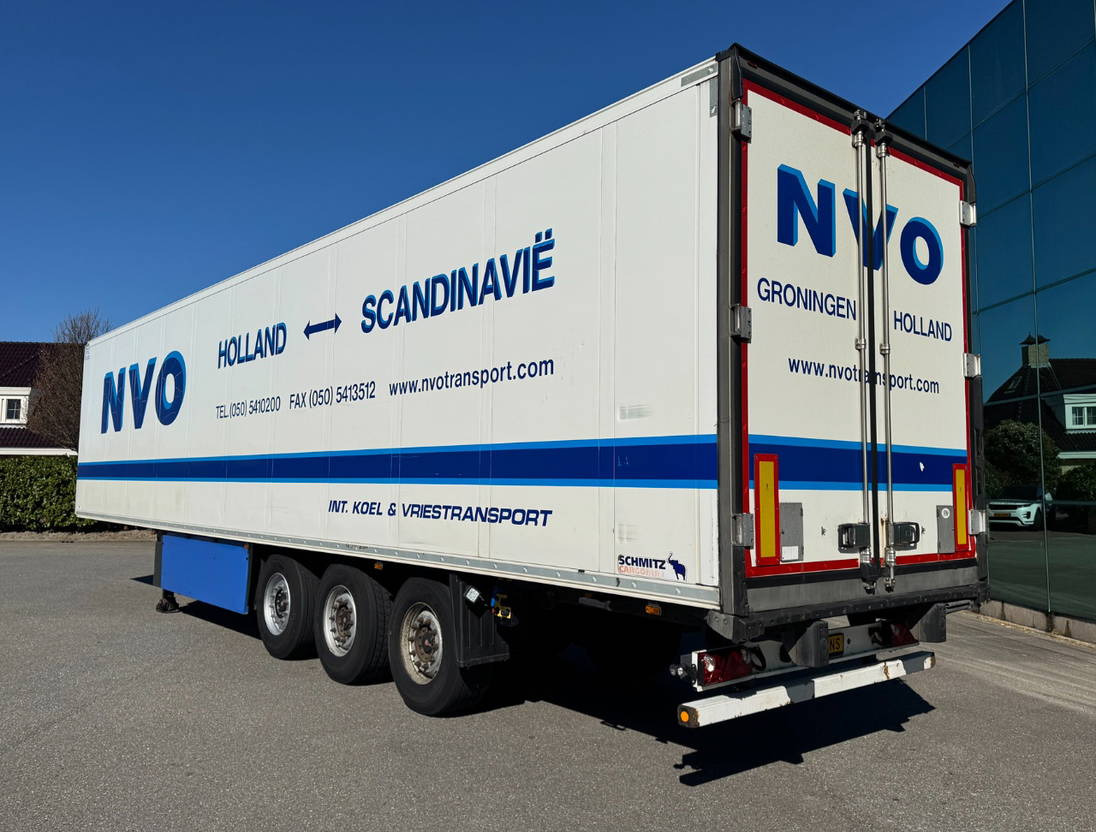 Schmitz Cargobull SCBS3B Carrier Vector SAF Axles Disc Brakes APK - TUV 02-2026 - Semi-reboque frigorífico: foto 3 Schmitz Cargobull SCBS3B Carrier Vector SAF Axles Disc Brakes APK - TUV 02-2026 - Semi-reboque frigorífico: foto 3