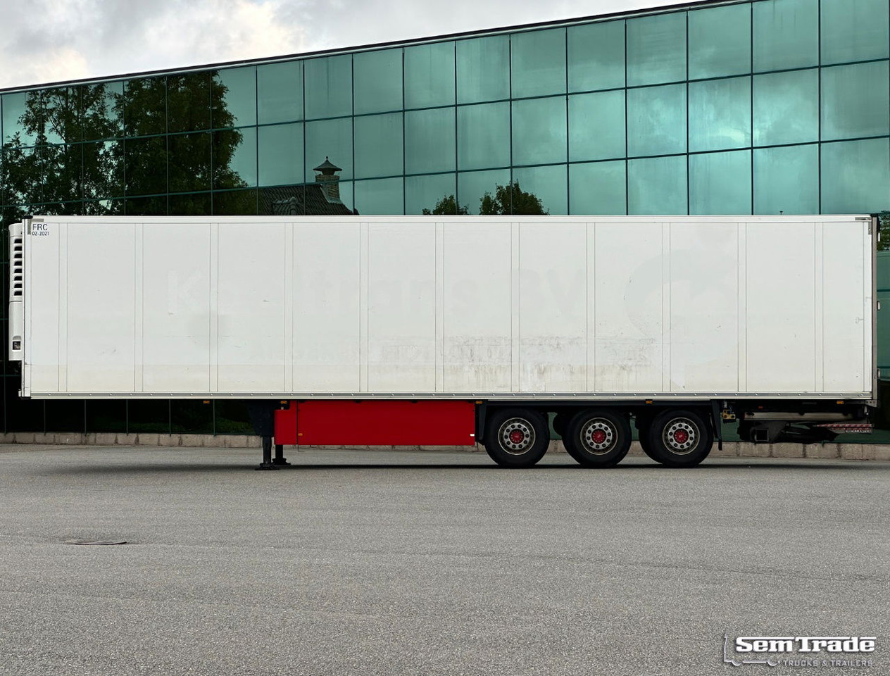 Schmitz Cargobull SCBS3B Schmitz Cooling Lift Axle Dhollandia Tail Lift NL-Trailer - Semi-reboque frigorífico: foto 2 Schmitz Cargobull SCBS3B Schmitz Cooling Lift Axle Dhollandia Tail Lift NL-Trailer - Semi-reboque frigorífico: foto 2