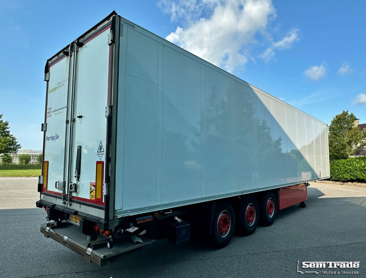 Schmitz Cargobull SKO24 Carrier Vector 1850 2X Lift Axle Flowerwide 270 CM High Holland Trailer - Semi-reboque frigorífico: foto 5 Schmitz Cargobull SKO24 Carrier Vector 1850 2X Lift Axle Flowerwide 270 CM High Holland Trailer - Semi-reboque frigorífico: foto 5
