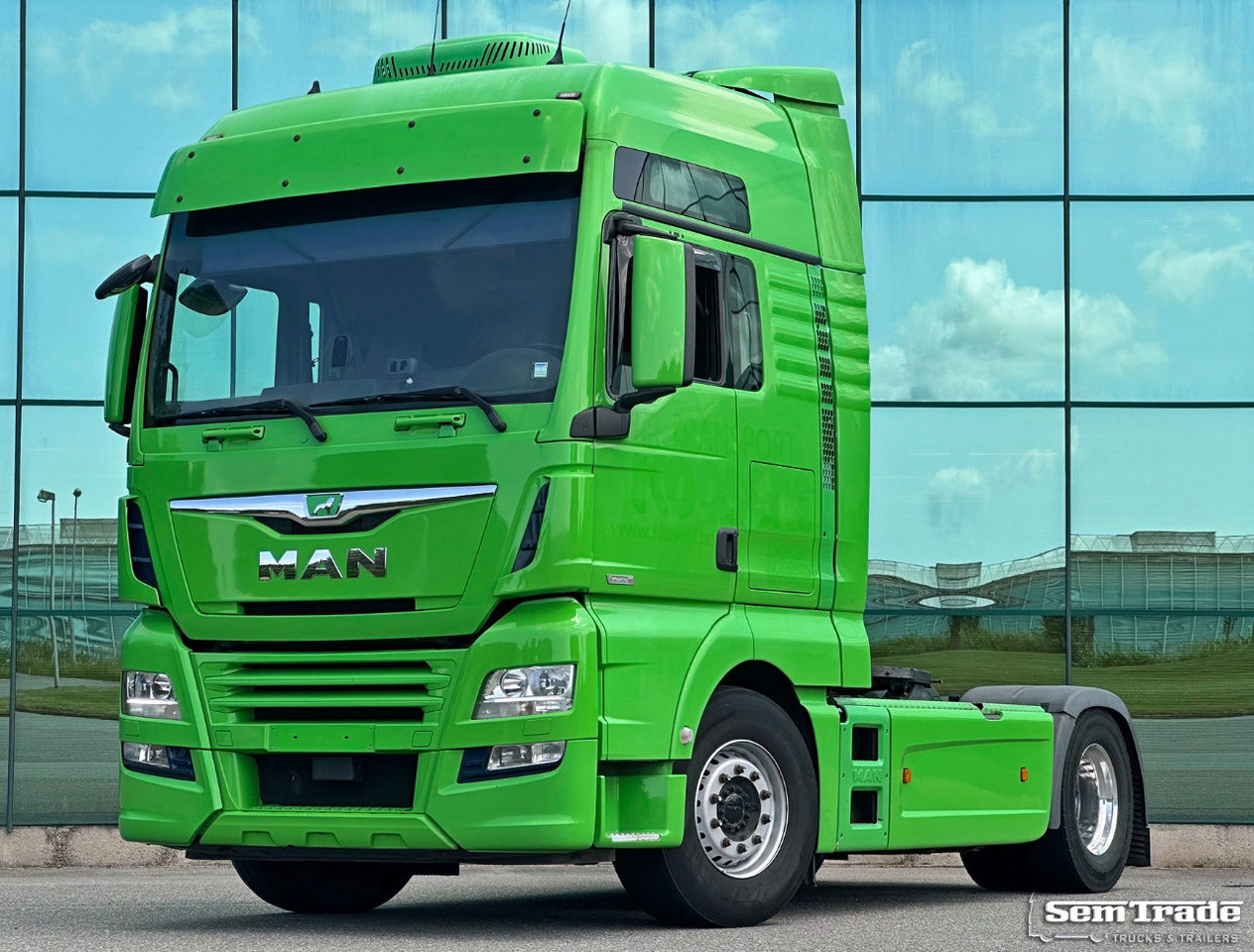 MAN TGX 18.460 Euro 6 Only 697.000 KM 2X Tanks TOP Condition BE-Truck - Tractor: foto 1 MAN TGX 18.460 Euro 6 Only 697.000 KM 2X Tanks TOP Condition BE-Truck - Tractor: foto 1