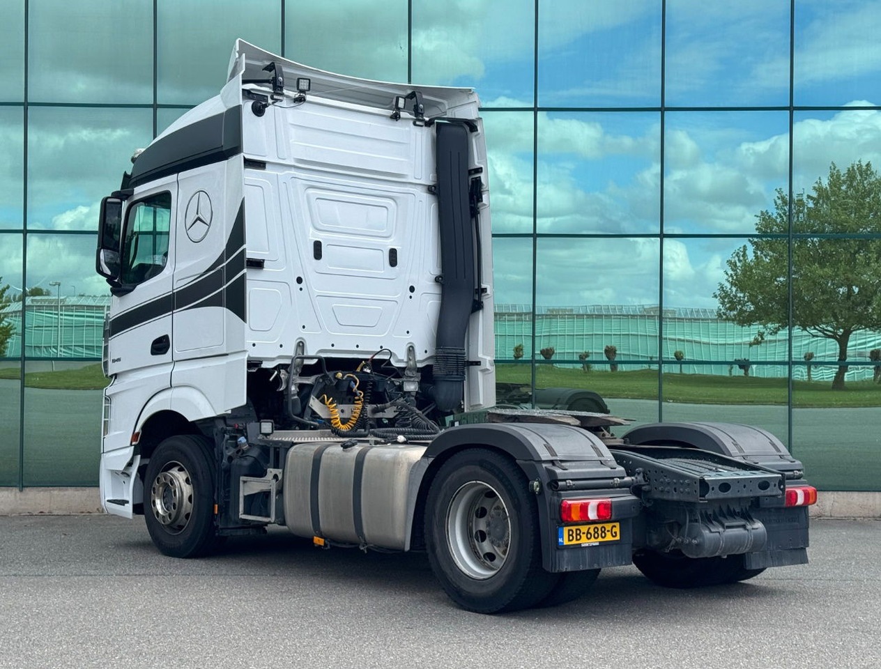 Mercedes-Benz Actros 1945 382.000 KM PTO + Hydraulics TOP Condition NL Truck - Tractor: foto 3 Mercedes-Benz Actros 1945 382.000 KM PTO + Hydraulics TOP Condition NL Truck - Tractor: foto 3