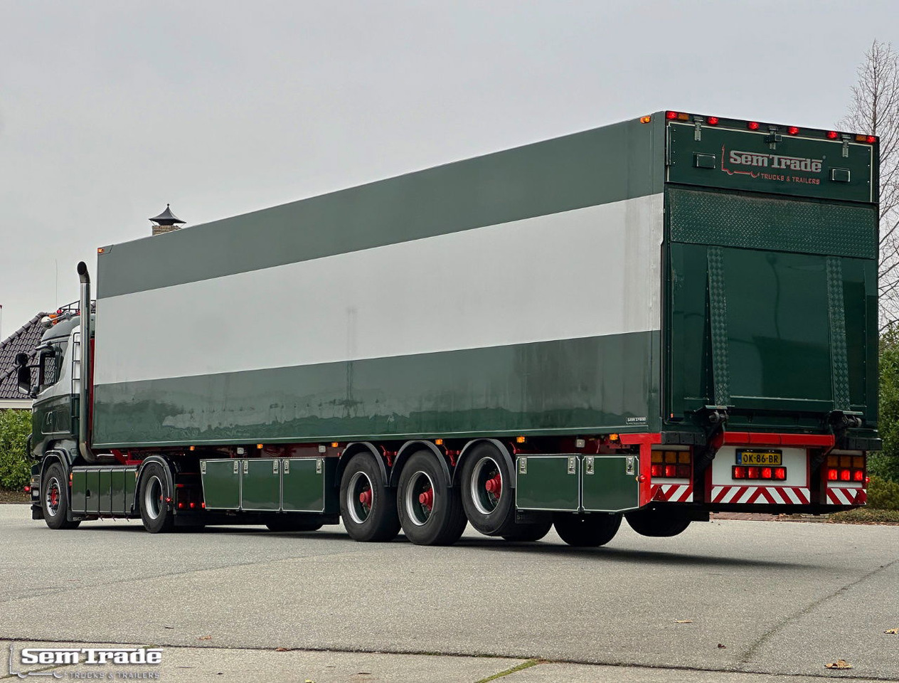 Scania R500 V8 Analogue Tacho 779.000 KM Show Truck Special Interior + Special VAN Beurden Frigo Trailer - Tractor: foto 3 Scania R500 V8 Analogue Tacho 779.000 KM Show Truck Special Interior + Special VAN Beurden Frigo Trailer - Tractor: foto 3