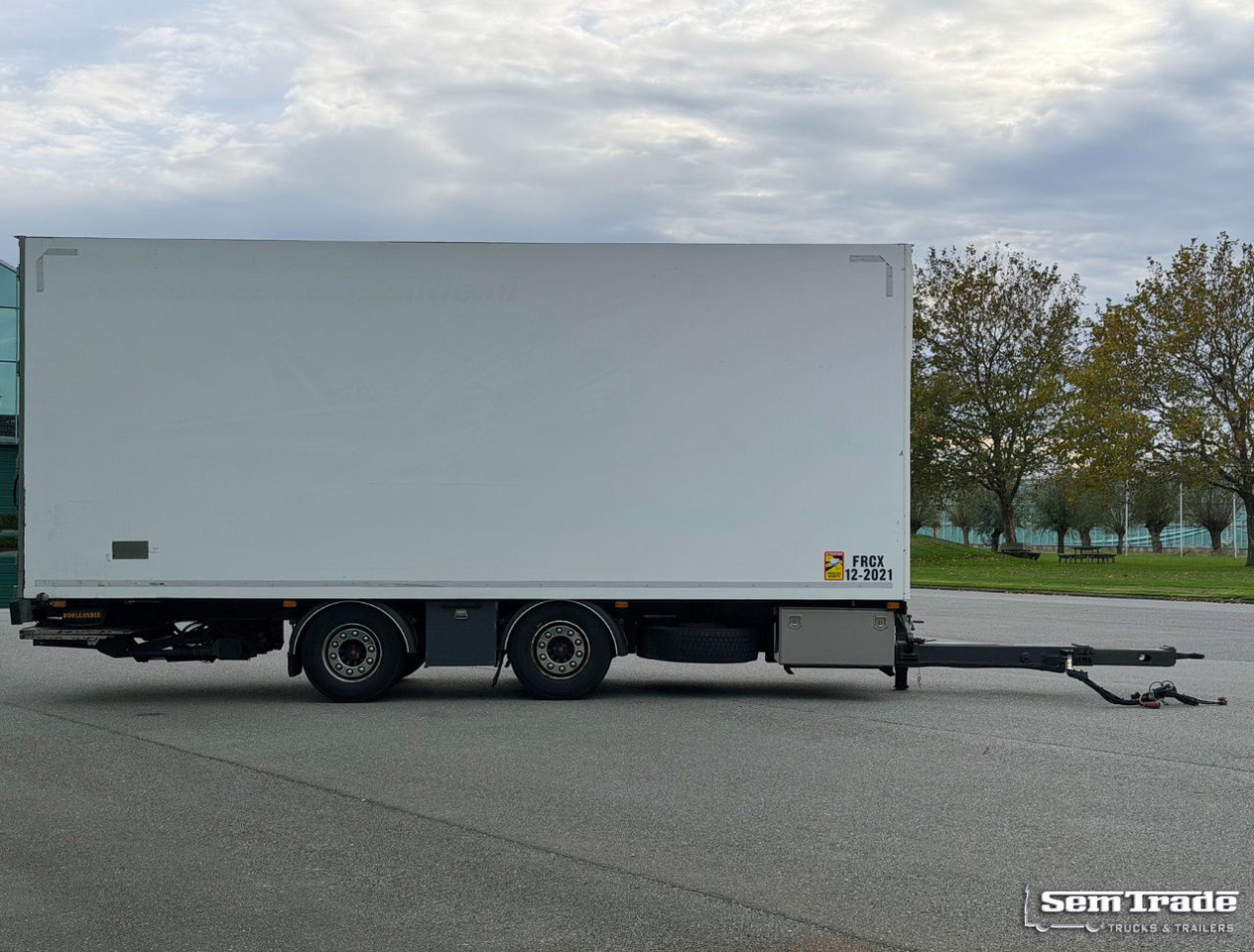 Van Weel VW 18000 VW EBO Isolated BOX TRS Cooling Tail Lift NL-Trailer - Reboque isotérmico: foto 5 Van Weel VW 18000 VW EBO Isolated BOX TRS Cooling Tail Lift NL-Trailer - Reboque isotérmico: foto 5