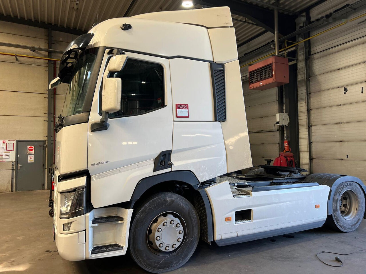 Renault T460 EURO 6 D - Tractor: foto 2 Renault T460 EURO 6 D - Tractor: foto 2