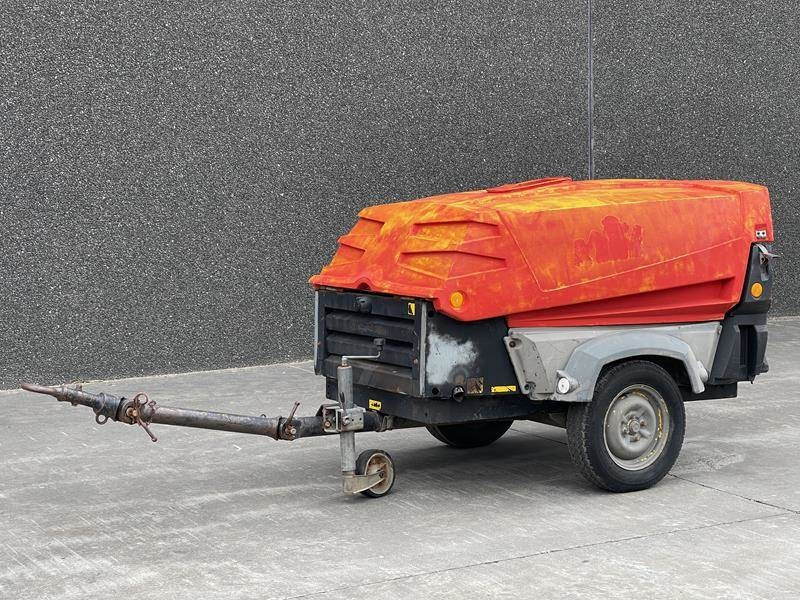 Atlas-Copco XAS 57 DD - Compressor de ar: foto 1 Atlas-Copco XAS 57 DD - Compressor de ar: foto 1