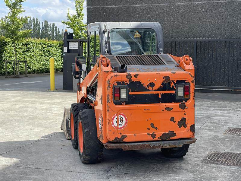 Bobcat S 450 - Pá carregadora de rodas: foto 5 Bobcat S 450 - Pá carregadora de rodas: foto 5