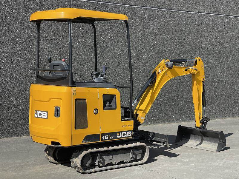 JCB 15 C - 1 - Mini escavadeira: foto 2 JCB 15 C - 1 - Mini escavadeira: foto 2
