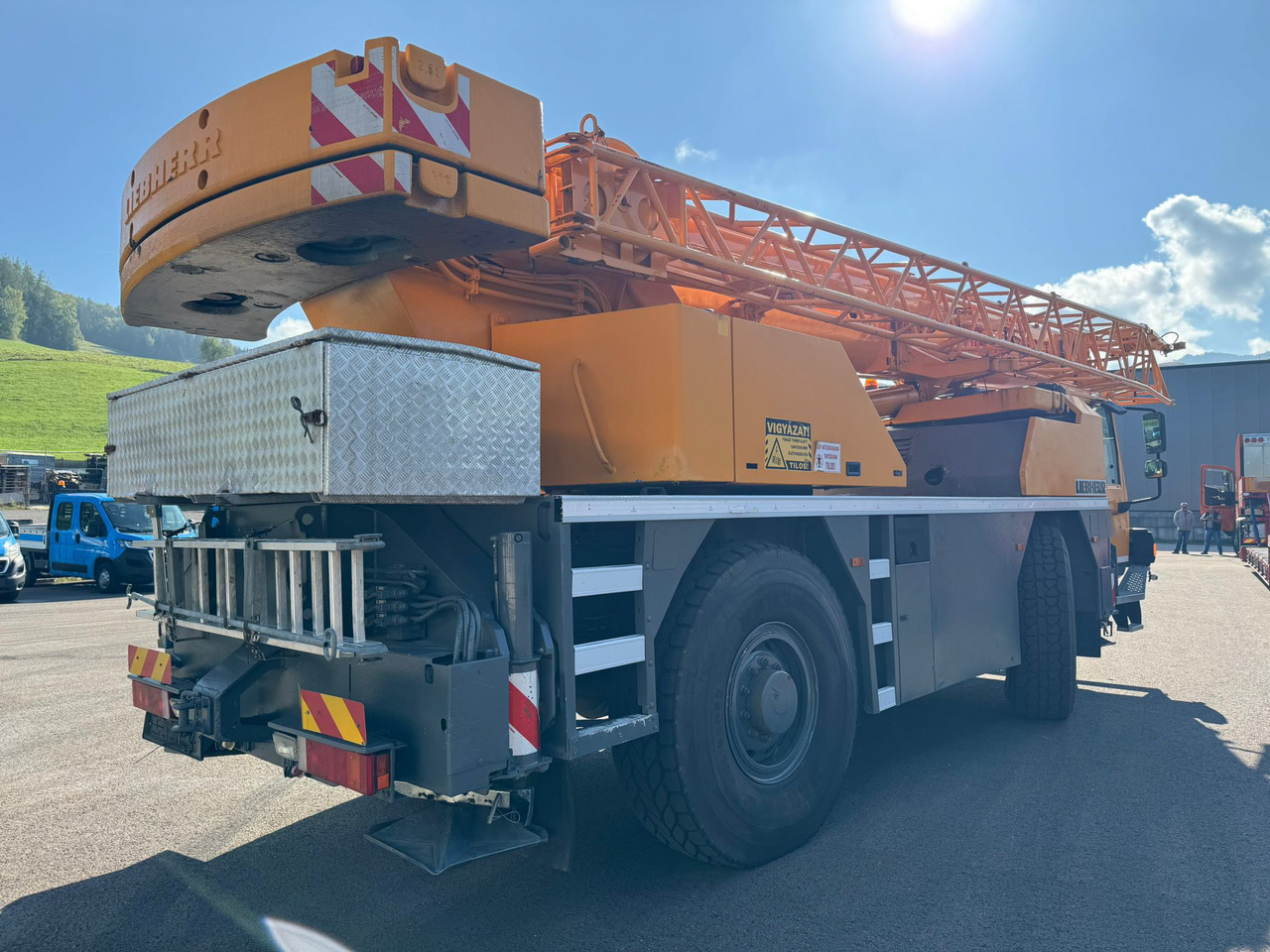 LIEBHERR LTM 1030/2 - Grua móvel: foto 2 LIEBHERR LTM 1030/2 - Grua móvel: foto 2