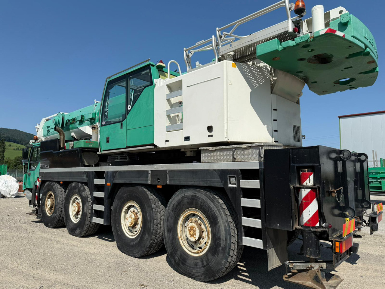 LIEBHERR LTM 1090-4.1 - Grua móvel: foto 2 LIEBHERR LTM 1090-4.1 - Grua móvel: foto 2