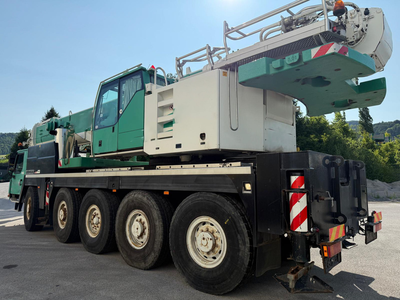 LIEBHERR LTM 1100-5.2 - Grua móvel: foto 4 LIEBHERR LTM 1100-5.2 - Grua móvel: foto 4