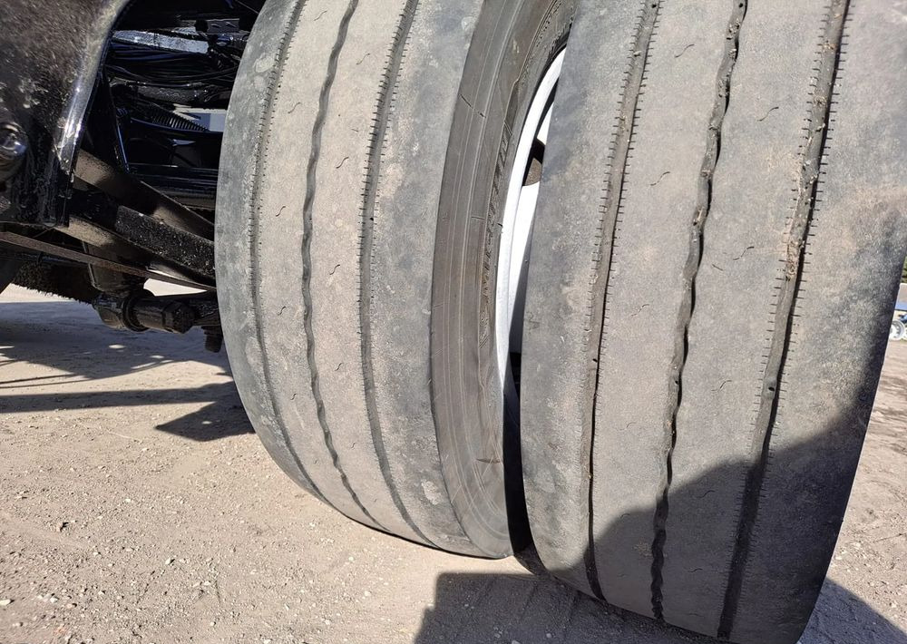 Krone Przyczepa Krone BDF 2017r - Reboque transportador de contêineres/ Caixa móvel: foto 5 Krone Przyczepa Krone BDF 2017r - Reboque transportador de contêineres/ Caixa móvel: foto 5