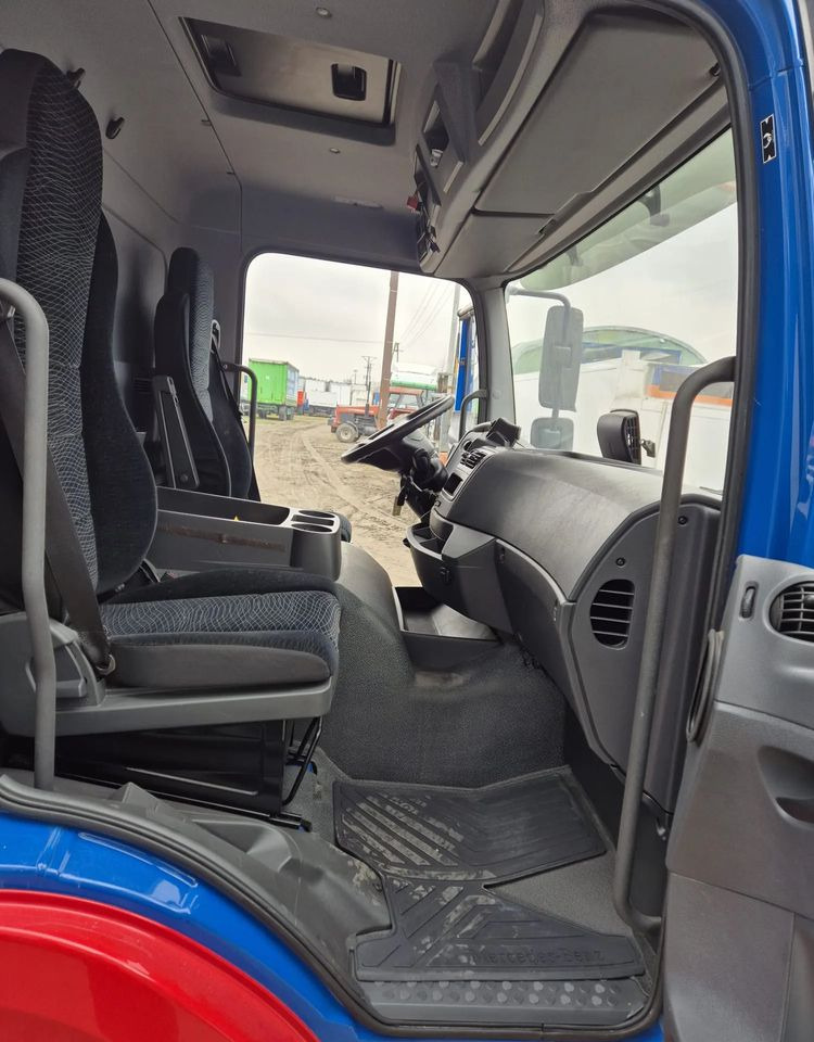 Camião furgão Mercedes-Benz Atego 1330 Euro 6: foto 16 Camião furgão Mercedes-Benz Atego 1330 Euro 6: foto 16