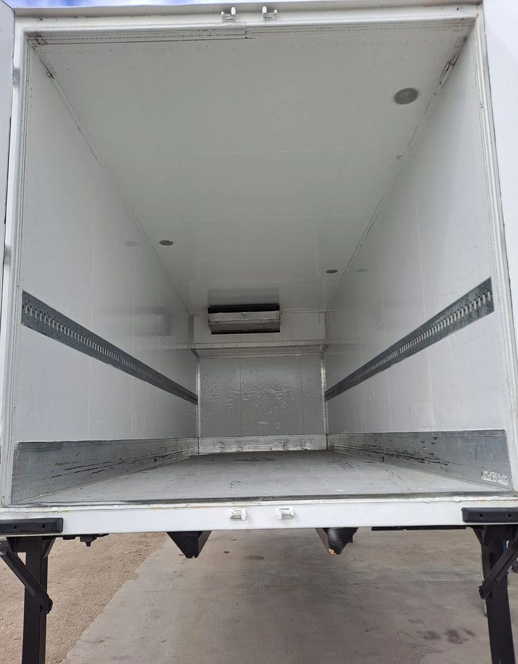 Schmitz Cargobull Kontener chłodnia BDF Thermo King MD300 - Reboque frigorífico: foto 4 Schmitz Cargobull Kontener chłodnia BDF Thermo King MD300 - Reboque frigorífico: foto 4