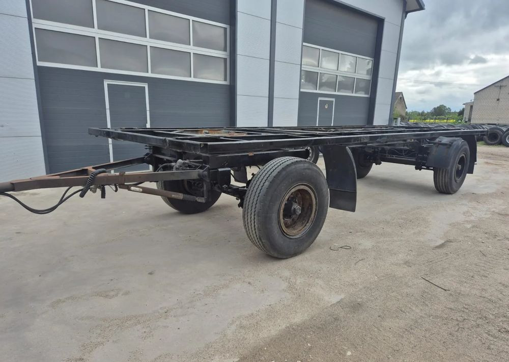Schmitz Cargobull Przyczepa Krone na resorze - Reboque transportador de contêineres/ Caixa móvel: foto 1 Schmitz Cargobull Przyczepa Krone na resorze - Reboque transportador de contêineres/ Caixa móvel: foto 1