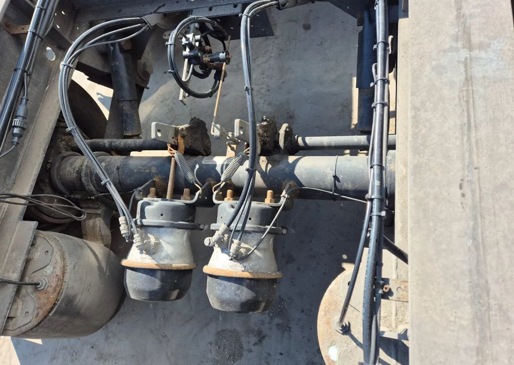 Locação financeira de  Wecon Przyczepa jumbo tandem Wecon BDF Krone, ocynkowana Wecon Przyczepa jumbo tandem Wecon BDF Krone, ocynkowana: foto 9 Locação financeira de  Wecon Przyczepa jumbo tandem Wecon BDF Krone, ocynkowana Wecon Przyczepa jumbo tandem Wecon BDF Krone, ocynkowana: foto 9