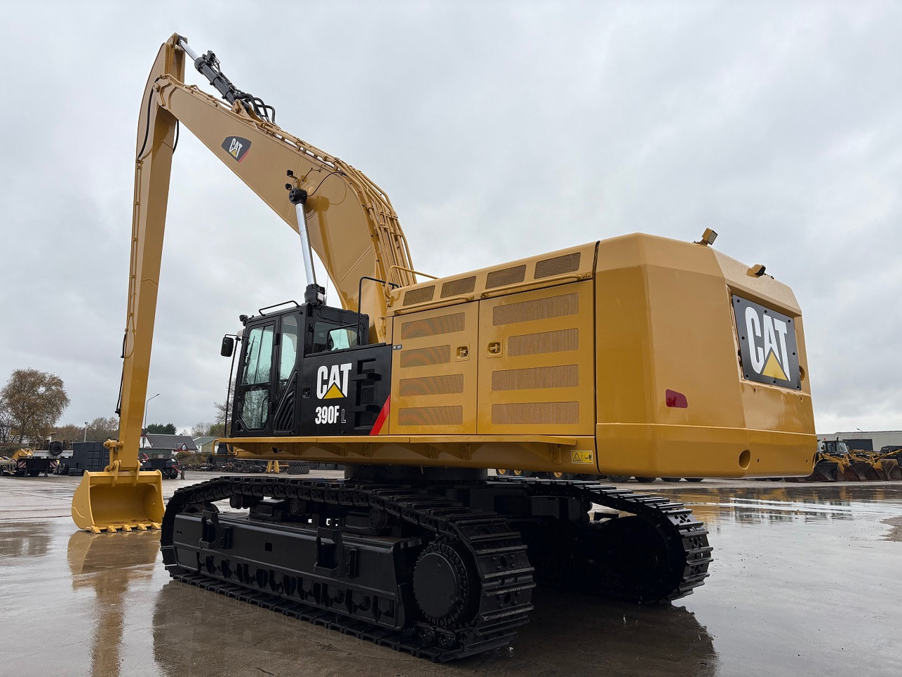 CATERPILLAR 390F Long reach - Escavadeira: foto 1 CATERPILLAR 390F Long reach - Escavadeira: foto 1