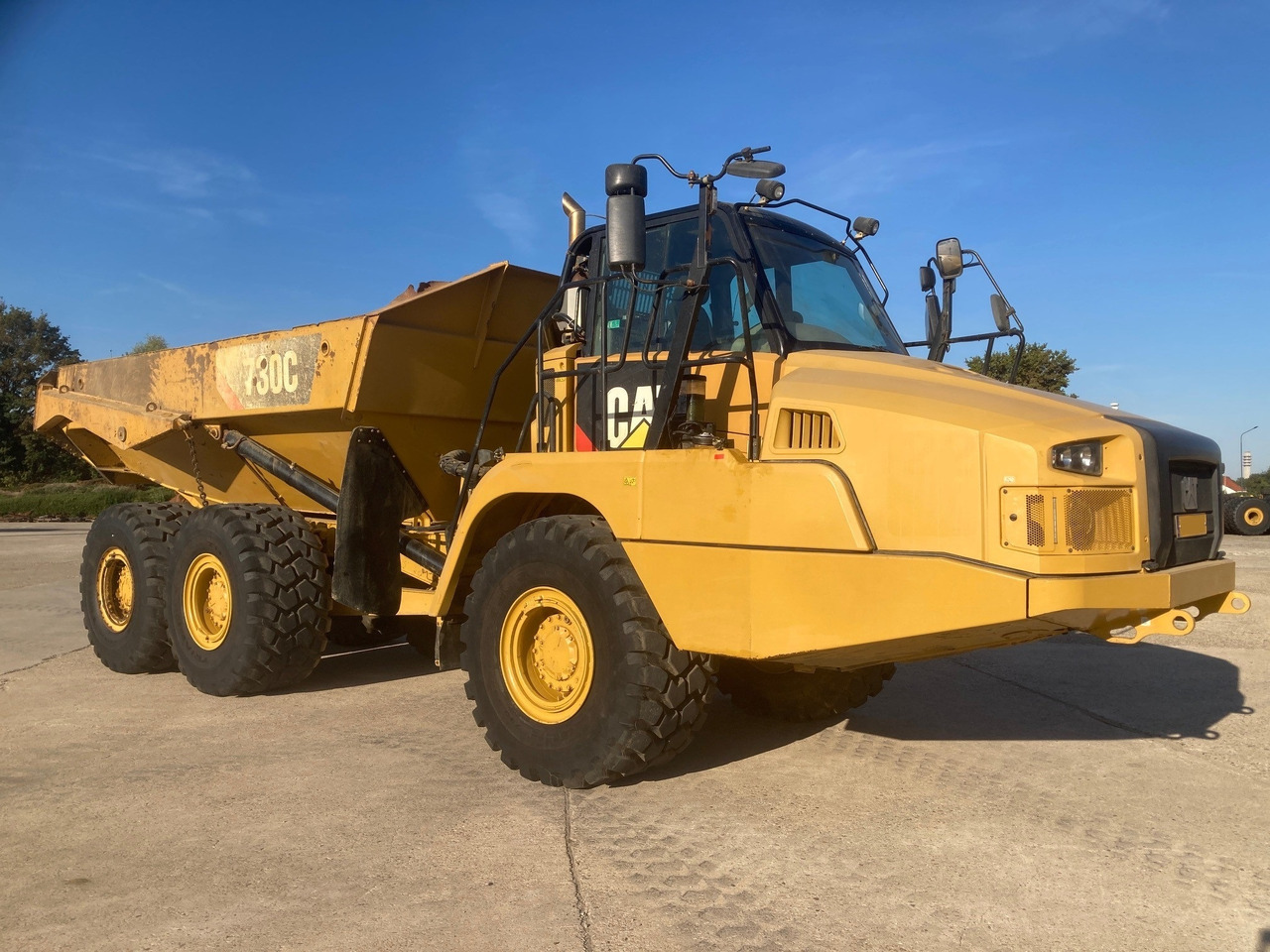 CATERPILLAR 730C - Caminhão articulado: foto 4 CATERPILLAR 730C - Caminhão articulado: foto 4