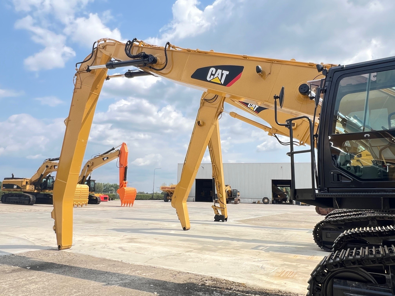 Manipulador de material CATERPILLAR MH336F: foto 6