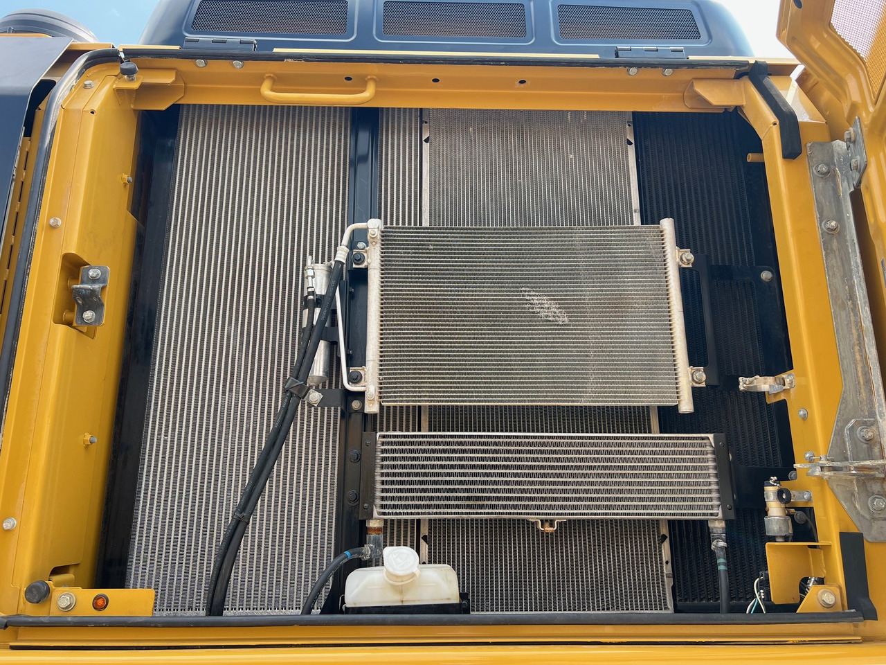 Manipulador de material CATERPILLAR MH336F: foto 7