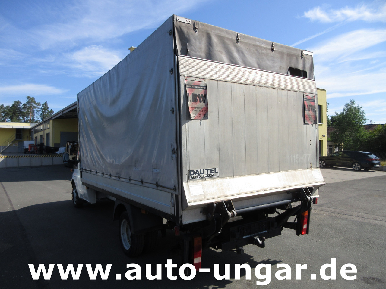 Ford Transit 90T350 Tourneo 3.500kg Pritsche & Plane Dautel LBW AHK - Carrinha de lona: foto 5 Ford Transit 90T350 Tourneo 3.500kg Pritsche & Plane Dautel LBW AHK - Carrinha de lona: foto 5