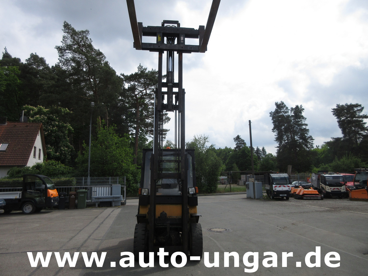 JUNGHEINRICH DFG 40 Diesel Gabelstapler 4.000kg Freihub Steinbock Yale Still Boss - Empilhador a diesel: foto 3 JUNGHEINRICH DFG 40 Diesel Gabelstapler 4.000kg Freihub Steinbock Yale Still Boss - Empilhador a diesel: foto 3