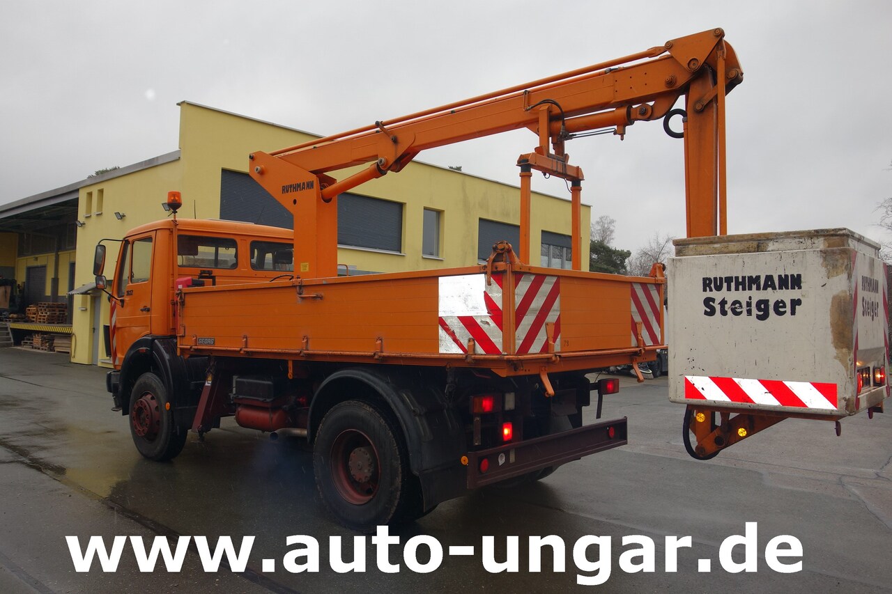 MERCEDES-BENZ Mercedes 1617 AK 4x4 Kipper Ruthmann K 115 Steiger Arbeitsbühne Kommunalfahrzeug - Camião basculante: foto 5 MERCEDES-BENZ Mercedes 1617 AK 4x4 Kipper Ruthmann K 115 Steiger Arbeitsbühne Kommunalfahrzeug - Camião basculante: foto 5