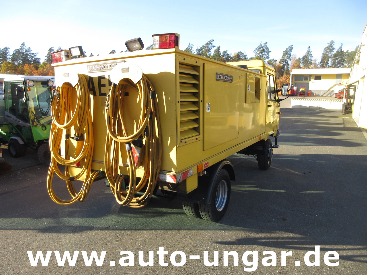 MULTICAR M26 Lechmotoren GPU Ground Power Unit - used GSE - 28V DC & 115V 400Hz - Unidade de energia terrestre: foto 5 MULTICAR M26 Lechmotoren GPU Ground Power Unit - used GSE - 28V DC & 115V 400Hz - Unidade de energia terrestre: foto 5