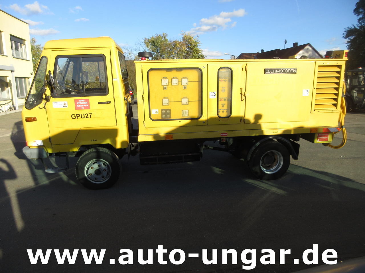 MULTICAR M26 Lechmotoren GPU Ground Power Unit - used GSE - 28V DC & 115V 400Hz - Unidade de energia terrestre: foto 3 MULTICAR M26 Lechmotoren GPU Ground Power Unit - used GSE - 28V DC & 115V 400Hz - Unidade de energia terrestre: foto 3