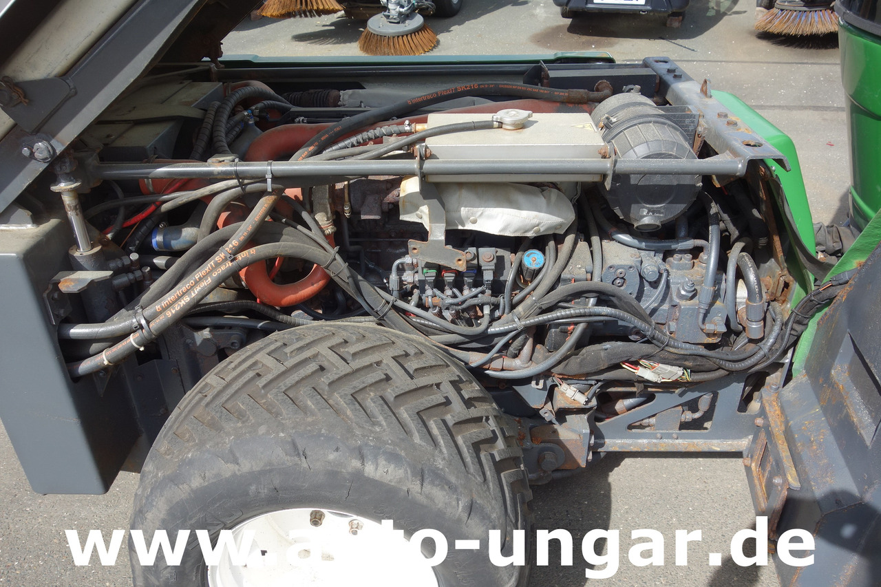 Trator municipal Multihog CX75  Knicklenker 4x4 Zapfwelle Kipper Kommunalhydraulik Frontheber: foto 18