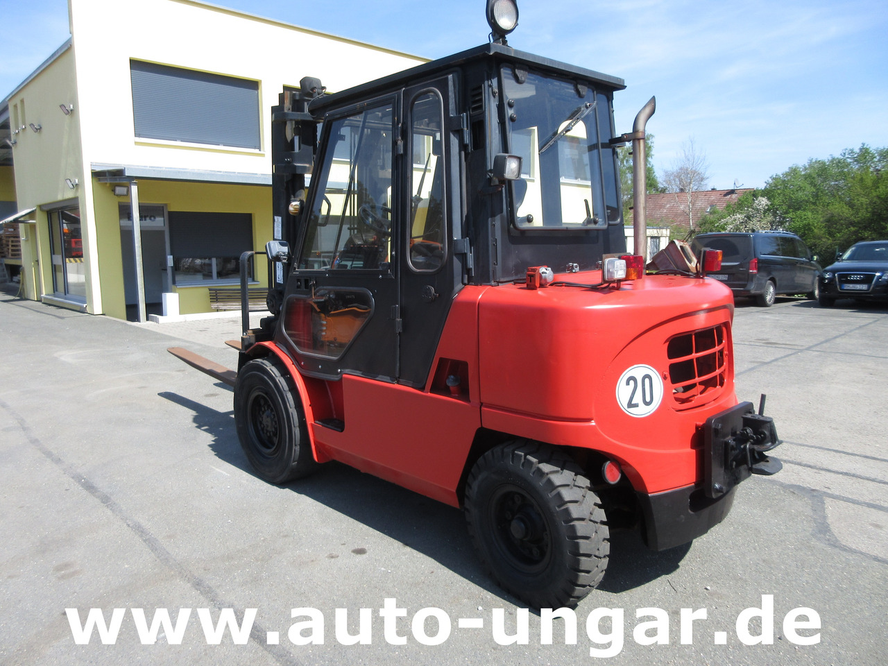 Nissan F04D 400 Diesel Gabelstapler 4.000kg Motorschaden Bj. 2002 - Empilhador a diesel: foto 5 Nissan F04D 400 Diesel Gabelstapler 4.000kg Motorschaden Bj. 2002 - Empilhador a diesel: foto 5