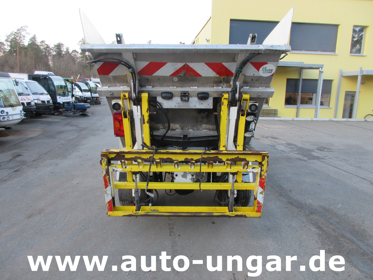 Piaggio Porter Maxxi D120 Müllwagen 3.5m³ Lifter Presse - Ersatzteilträger - Caminhão de lixo: foto 5 Piaggio Porter Maxxi D120 Müllwagen 3.5m³ Lifter Presse - Ersatzteilträger - Caminhão de lixo: foto 5