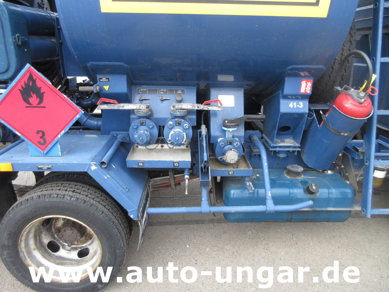 Camião cisterna para transporte de combustível Renault B110 Titan Aviation AVGas Refueller Jet Tanker 2000l Aviteilleur GSE: foto 13