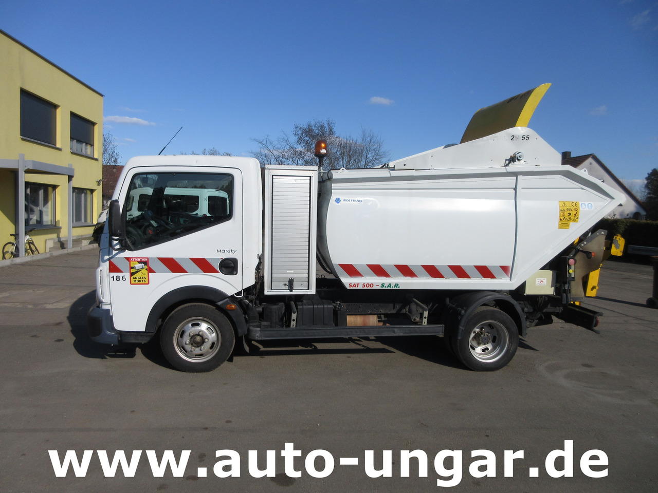 Renault Maxity 130 Müllwagen IRIDE SAT 500 Bj. 2010 4.500kg Presse Schüttung Kipper - Caminhão de lixo: foto 2 Renault Maxity 130 Müllwagen IRIDE SAT 500 Bj. 2010 4.500kg Presse Schüttung Kipper - Caminhão de lixo: foto 2