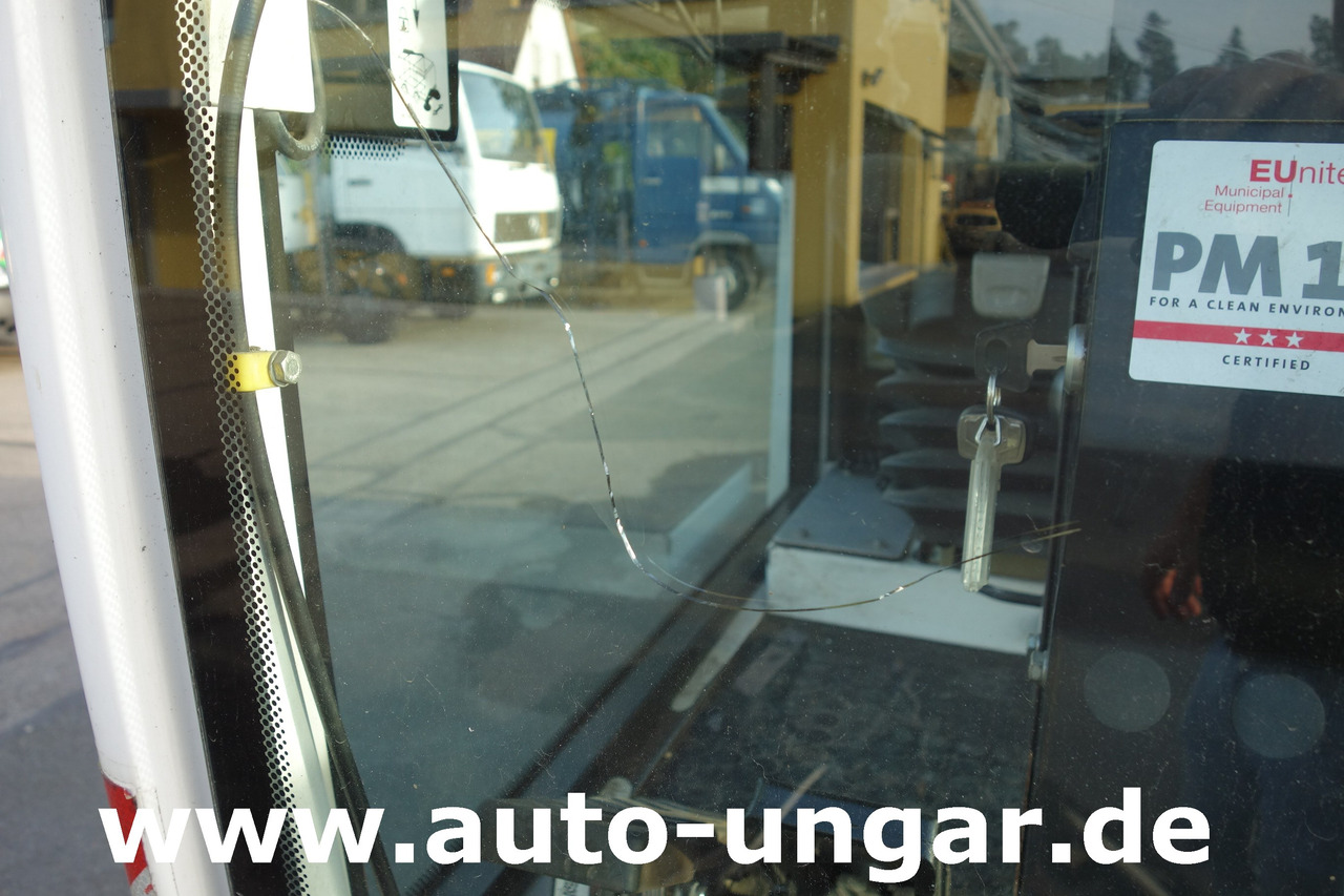 Varredora urbana SCHMIDT Cleango 500 EURO 5 3. Besen Baujahr 2013 Kehrmaschine Straßenkehrmaschine: foto 18