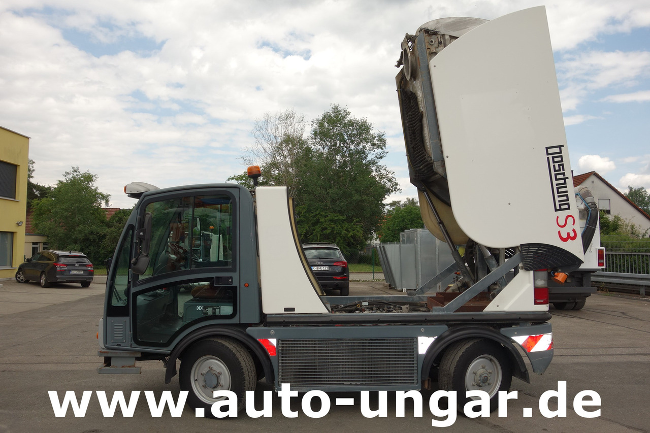 Boschung S3 Wasserfass Kipper 4-Rad-Lenkung Multicar Kommunalfahrzeug Geräteträger - Veículo municipal/ Especial: foto 3 Boschung S3 Wasserfass Kipper 4-Rad-Lenkung Multicar Kommunalfahrzeug Geräteträger - Veículo municipal/ Especial: foto 3