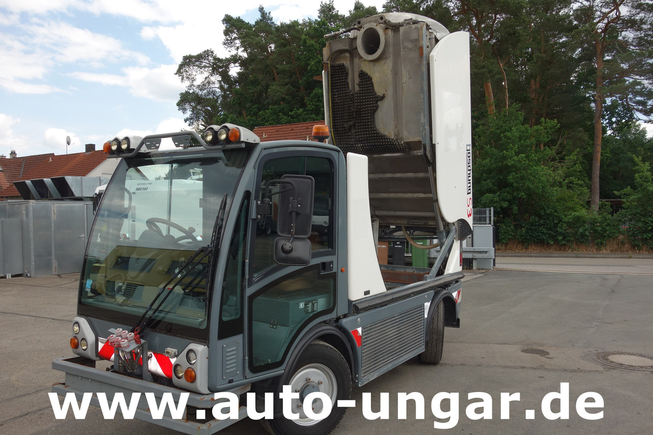 Boschung S3 Wasserfass Kipper 4-Rad-Lenkung Multicar Kommunalfahrzeug Geräteträger - Veículo municipal/ Especial: foto 2 Boschung S3 Wasserfass Kipper 4-Rad-Lenkung Multicar Kommunalfahrzeug Geräteträger - Veículo municipal/ Especial: foto 2