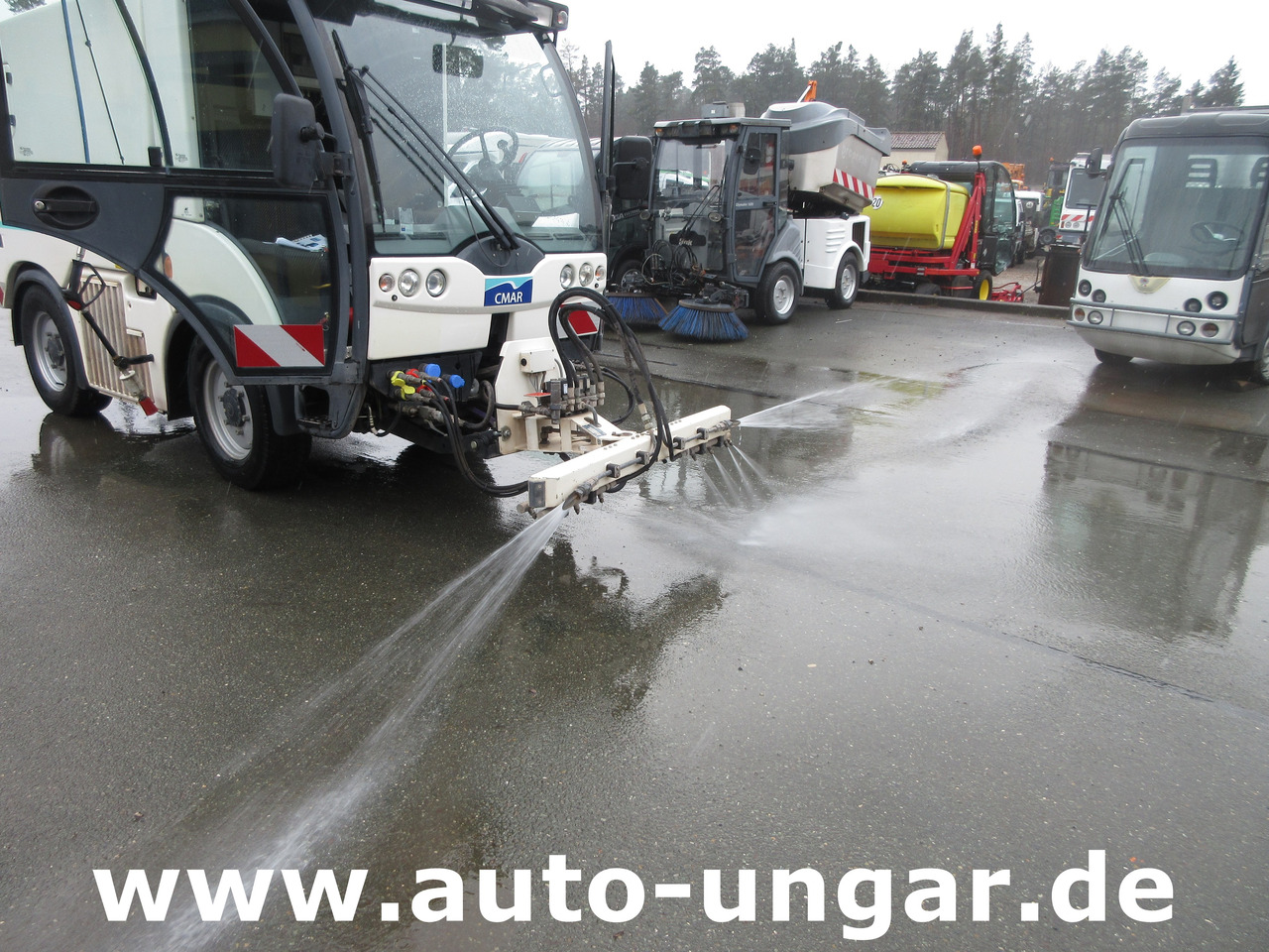 Multicar Tremo X56 4x4x4 CMAR NC300 Schwemmfahrzeug Bj. 2014 EU5 Hochdruck - Veículo municipal/ Especial: foto 4 Multicar Tremo X56 4x4x4 CMAR NC300 Schwemmfahrzeug Bj. 2014 EU5 Hochdruck - Veículo municipal/ Especial: foto 4