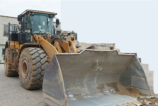 Caterpillar 966 K - Pá carregadora de rodas: foto 2 Caterpillar 966 K - Pá carregadora de rodas: foto 2