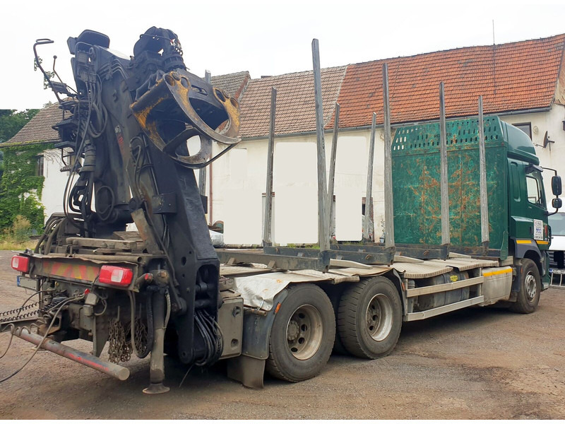 DAF 6x4 CF510 33/26t +HIAB Loglift 135 ZT94 +Umikov PP3 - Camião de transporte de madeira, Camião grua: foto 4 DAF 6x4 CF510 33/26t +HIAB Loglift 135 ZT94 +Umikov PP3 - Camião de transporte de madeira, Camião grua: foto 4