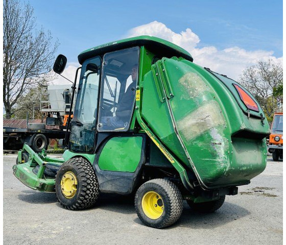 John Deere 1565 Serie II 4WD + MCS 600H - Cortador de grama: foto 3 John Deere 1565 Serie II 4WD + MCS 600H - Cortador de grama: foto 3