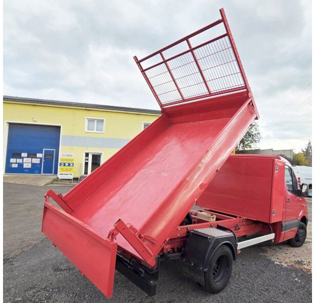 Mercedes-Benz Sprinter 516 CDI 2.2 - Carrinha basculante: foto 3 Mercedes-Benz Sprinter 516 CDI 2.2 - Carrinha basculante: foto 3