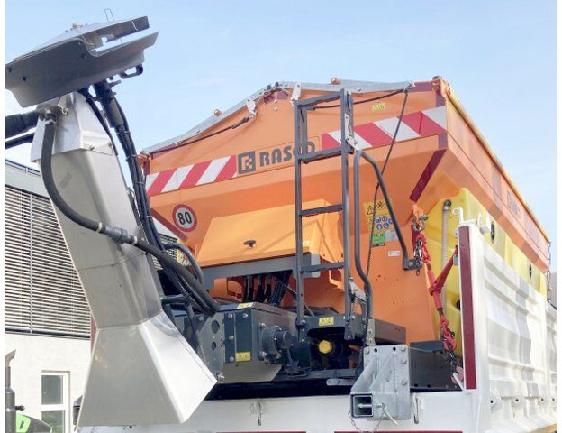 RASCO Solid LLB 4500 (+Kubota diesel) - Espalhador de areia/ Sal: foto 1 RASCO Solid LLB 4500 (+Kubota diesel) - Espalhador de areia/ Sal: foto 1
