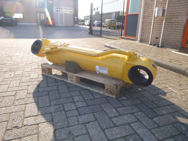 KOMATSU WA600 - Cilindro hidráulico para Pá carregadora de rodas: foto 5 KOMATSU WA600 - Cilindro hidráulico para Pá carregadora de rodas: foto 5